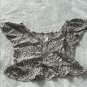 Floral Ruffle Sleeve Top
